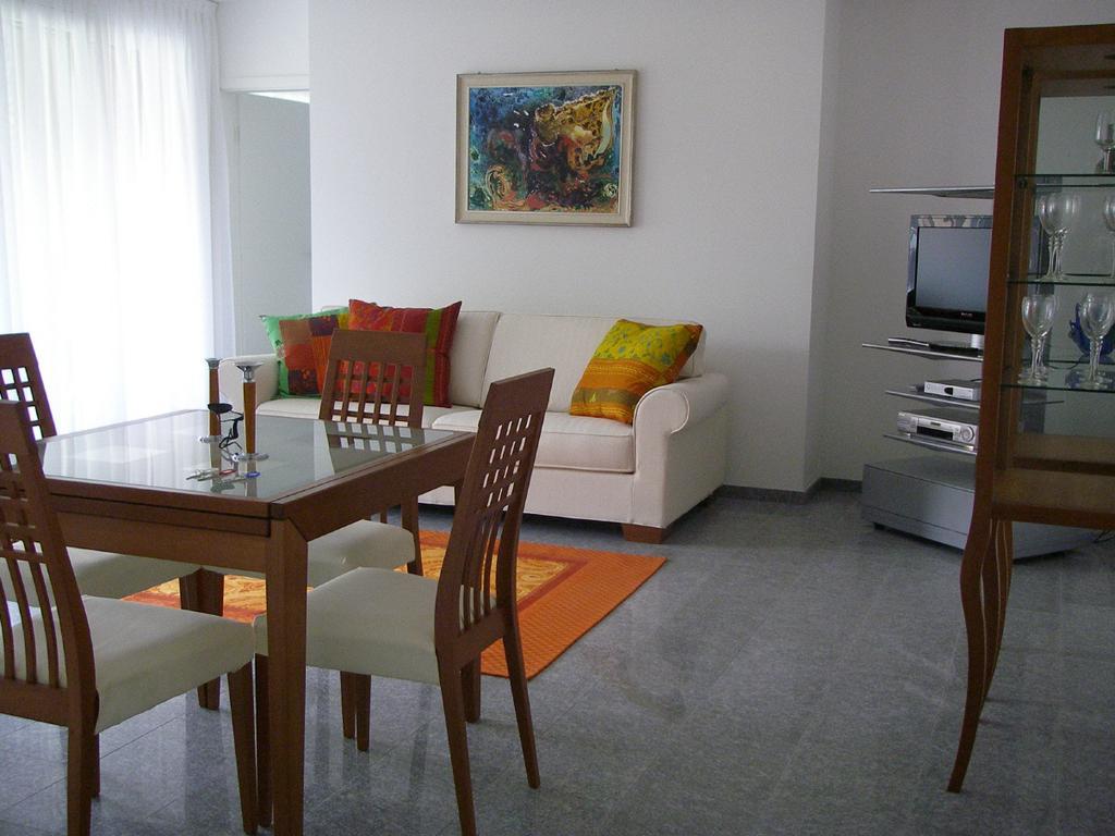 Residenza Gridone 아스꼬나 객실 사진